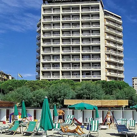 Apartman Vittoria - Ili011001-dyb Arma di Taggia